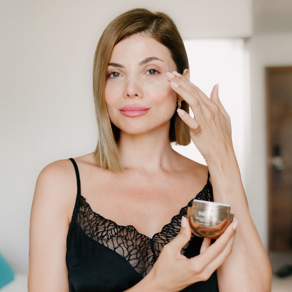 Eye Cream Image 1